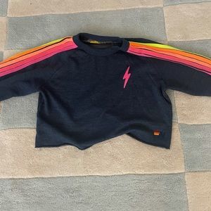 av crewneck